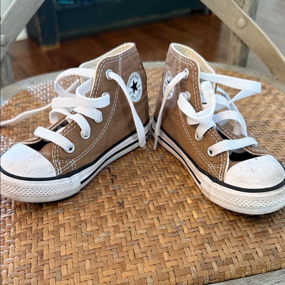 Converse Kids High-Top Sneakers - Tan and White